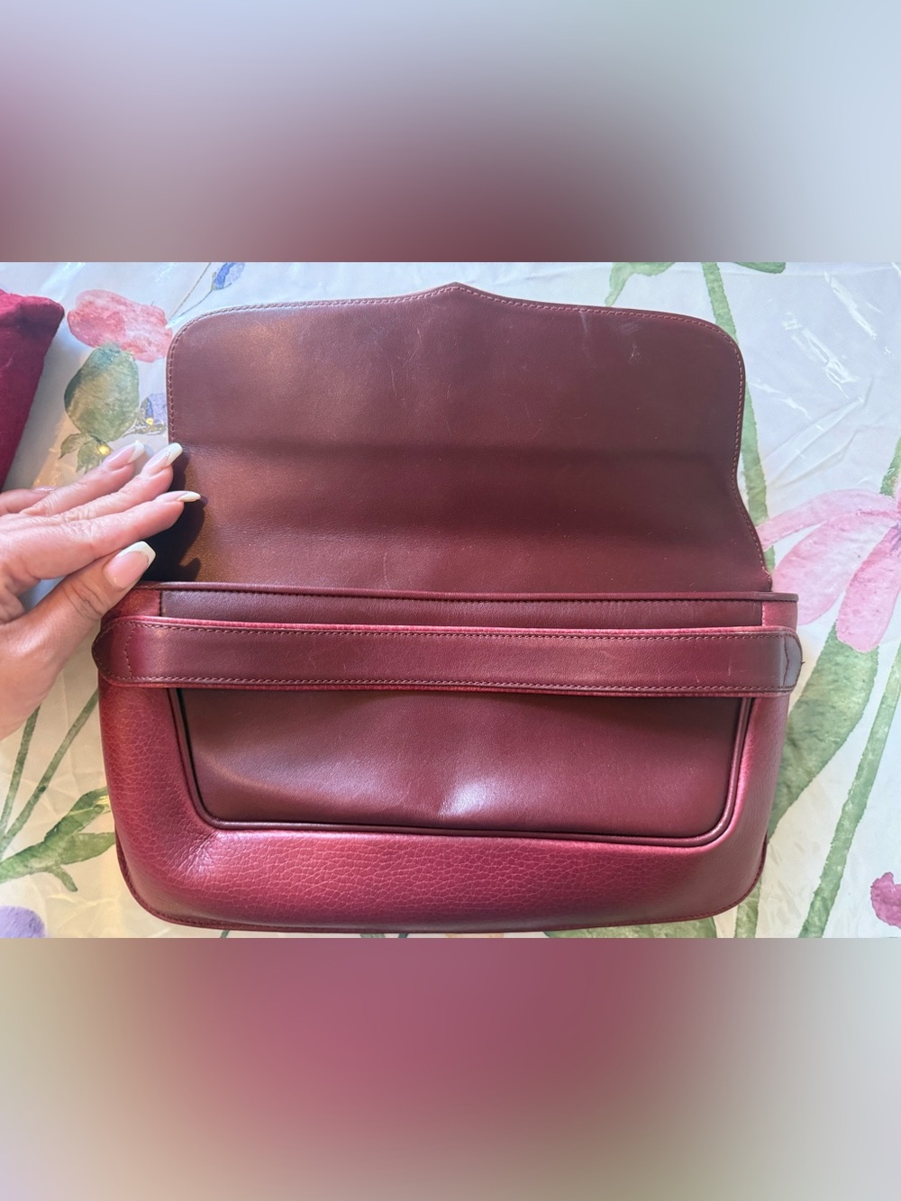 Cartier Maroon Leather Clutch with Gold Logo Oval - Picture 6 of 16